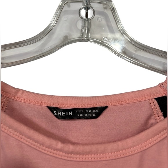 NWOT, SHEIN, Plus Size Pink Crop Top, Size 2XL (US 14) - Picture 4 of 8